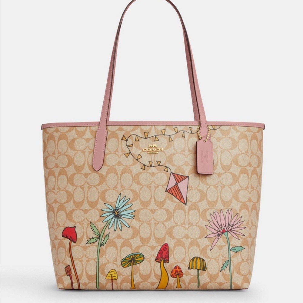 Coach X Observed By Us City Tote Bag In Signature Canvas CU392 NWT